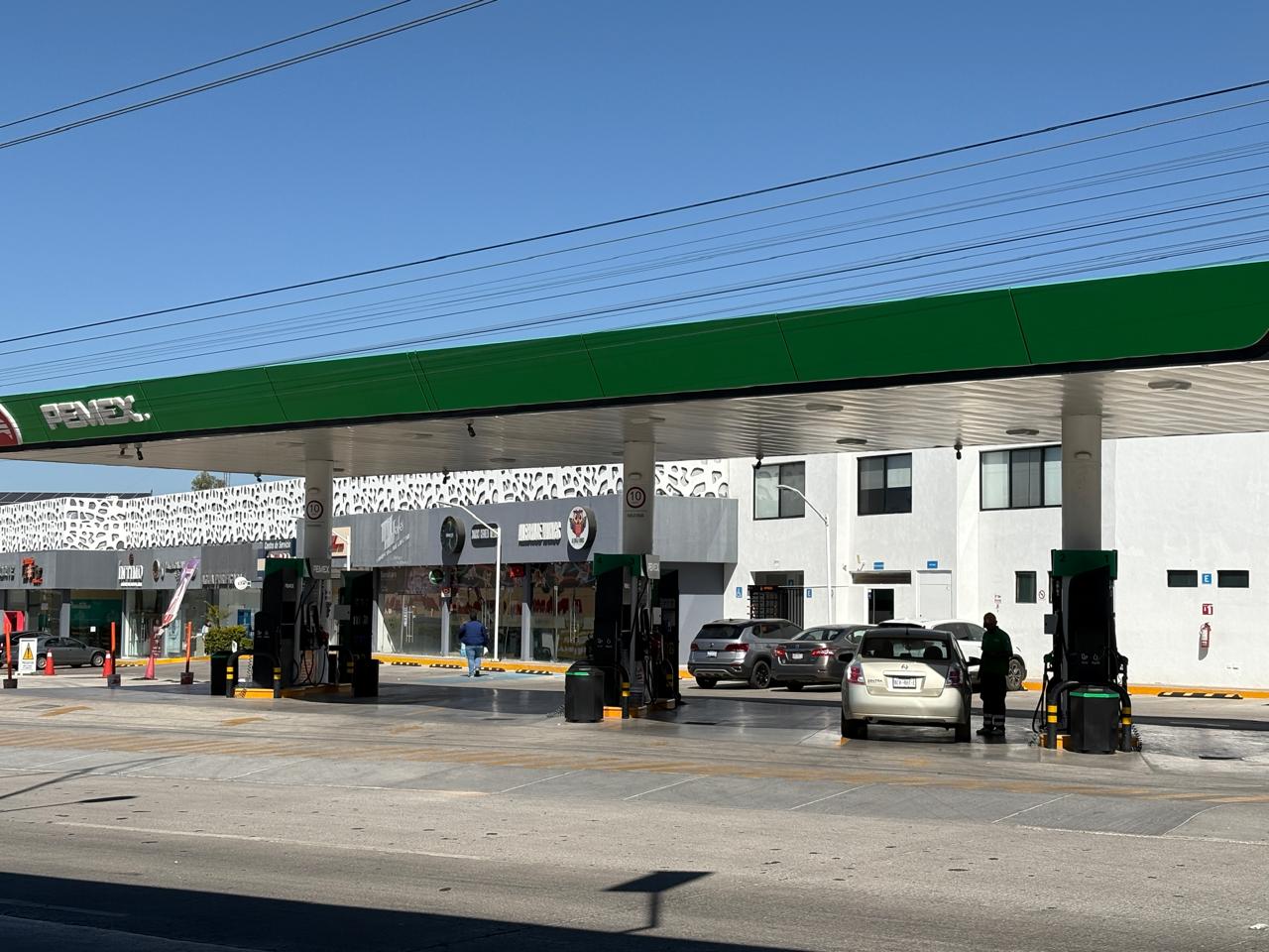 Estación Plaza Atika
